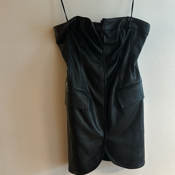 ALEXIS Neoma Faux Leather Strapless Top Black - Picture 4 of 5